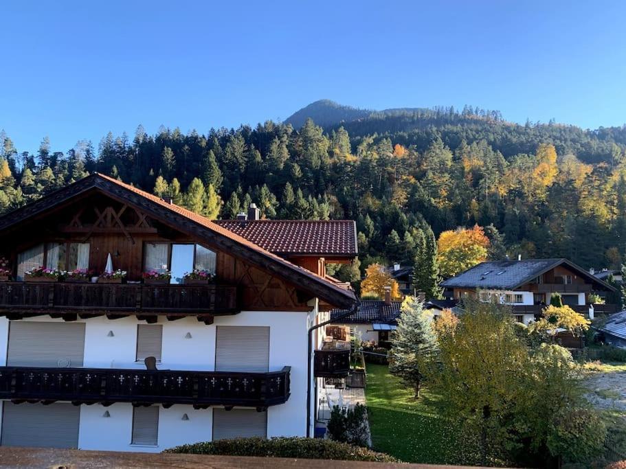 Garmisch Lux Apartment Mit Sauna Bagian luar foto