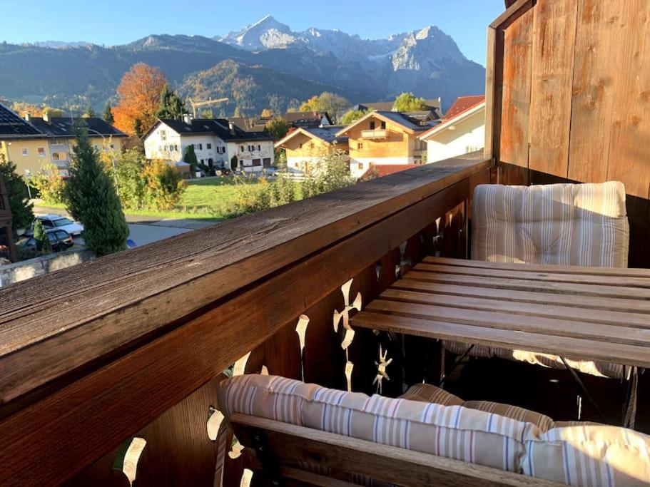 Garmisch Lux Apartment Mit Sauna Bagian luar foto